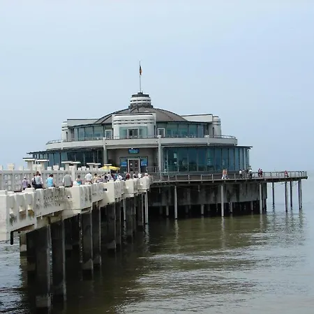 Daire Seaview Margo Blankenberge