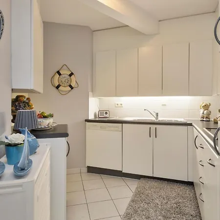 Seaview Margo Blankenberge